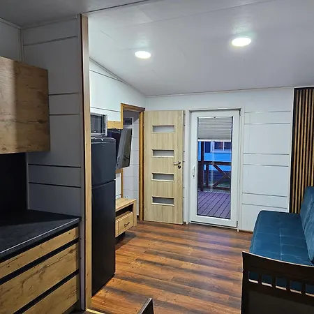 Letniskowy Zielony-caloroczny Casa vacanze *