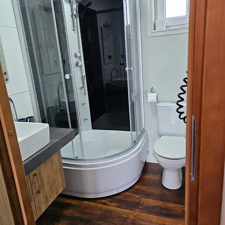 Ferienhaus Letniskowy Zielony-caloroczny