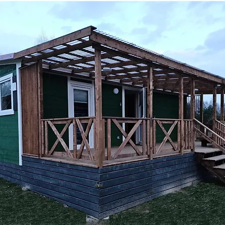 Holiday home Letniskowy Zielony-caloroczny