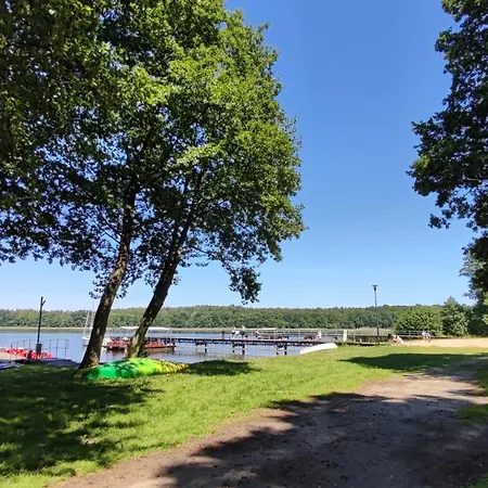 Letniskowy Zielony-caloroczny Casa vacanze *