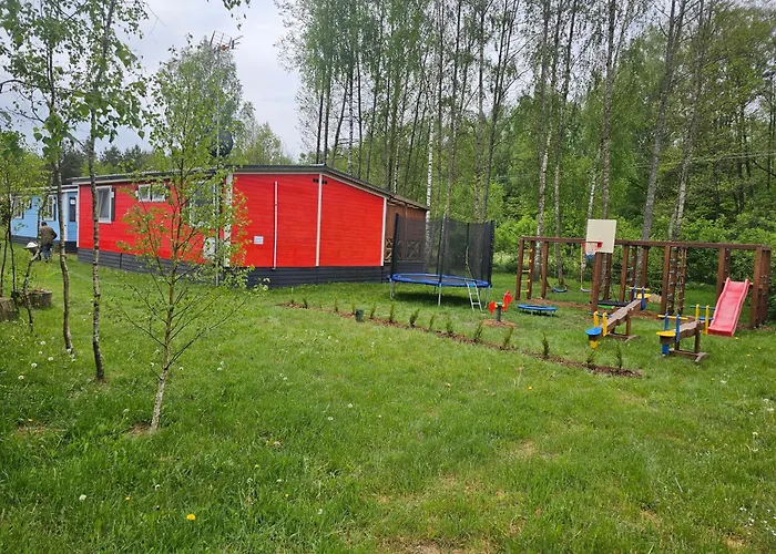 Letniskowy Zielony-caloroczny Дом отдыха